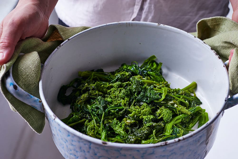 Braised broccoli rabe