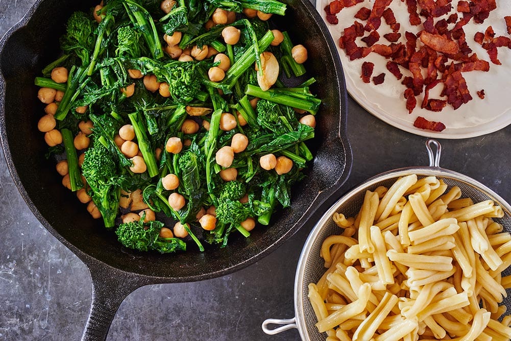 01_BR_pasta_skillet_004_webimg